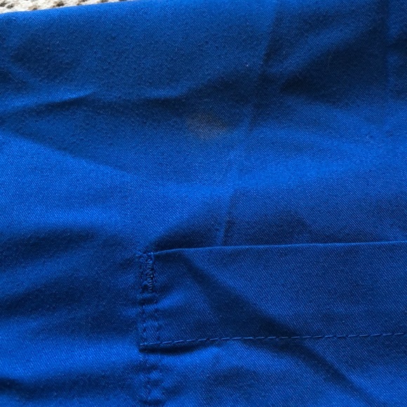 Set of two grey’s anatomy scrubs - Picture 7 of 8